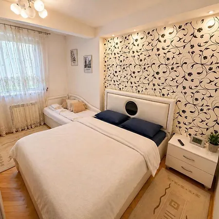 Apartment Luxestay Skopje