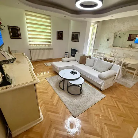 Luxestay * Skopje