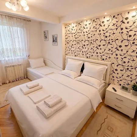 Apartament Luxestay *