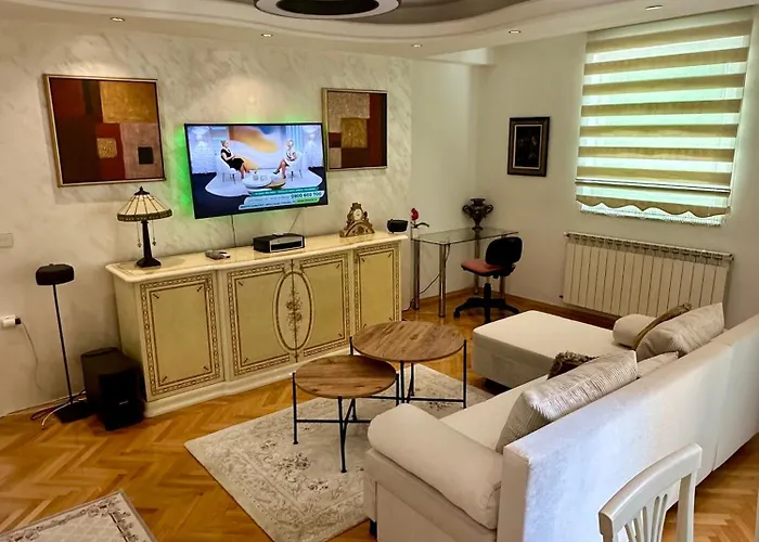 아파트 Luxestay *